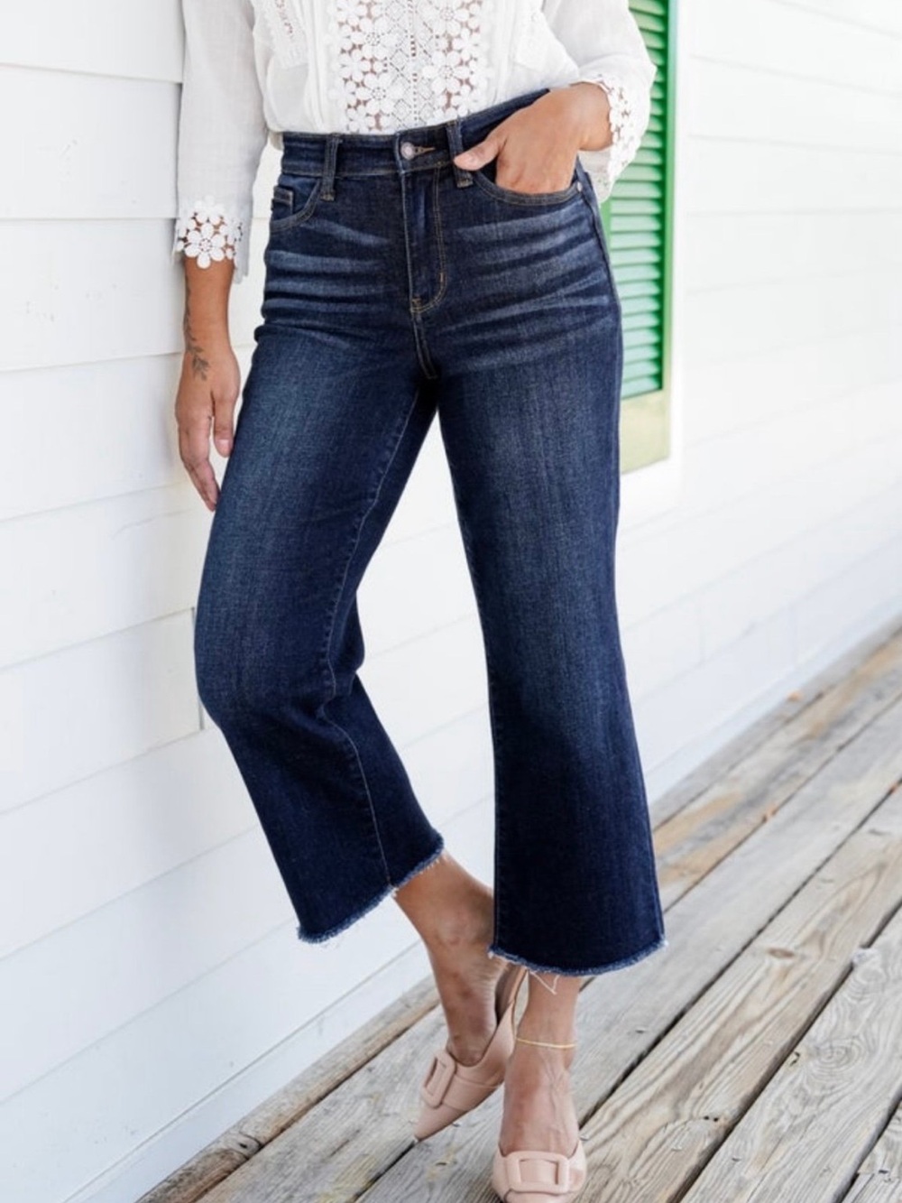 JUDY BLUE Midnight Moon Dark Wash High Rise Wide Leg Cropped Jeans 14W JB82517DK